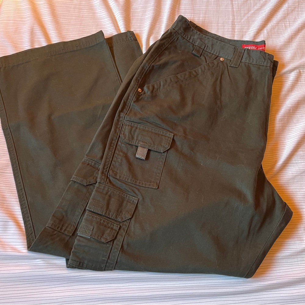 Green Cargo Pants from Revolt Jeans Co Tag Size 22